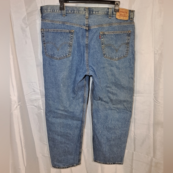 Levi's 550 Relaxed-Fit Big Man's Jeans 44x30 Blue Straight Slightly Distressed - Picture 5 of 12
